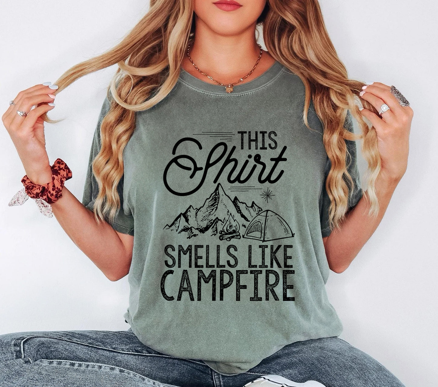 This Shirt Smells Like Campfire | Campfire Vibes T-Shirt | Perfect Camping Gift | Outdoor Lifestyle Clothing | Nature Lover Apparel